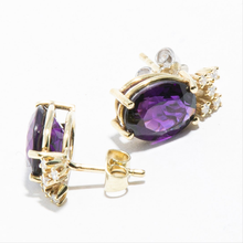 Laden Sie das Bild in den Galerie-Viewer, Ohrstecker mit Amethyst