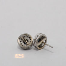 Laden Sie das Bild in den Galerie-Viewer, Brillant-Ohrstecker mit Turmalin in Weißgold