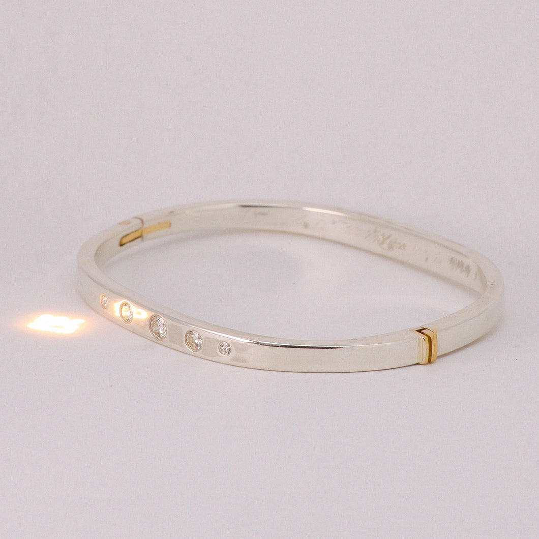 Silberarmband mit 5 Brillianten
