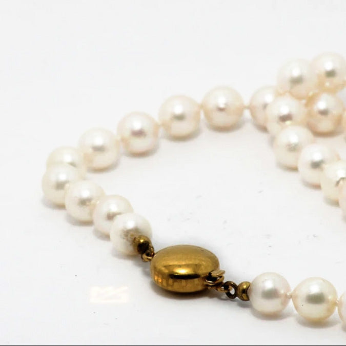 Perlenkette mit Goldschließe 585/-